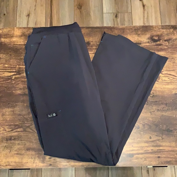 Koi Basics Scrub Pants in Grey